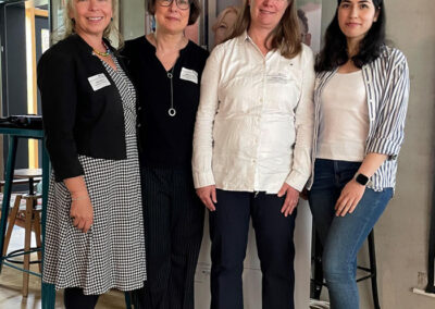 Gruppenbild am Diversity Tag 2025 mit Beate Spyrou, Daphna Horwitz, Stefanie Ludwig und Fatemeh Vahedi